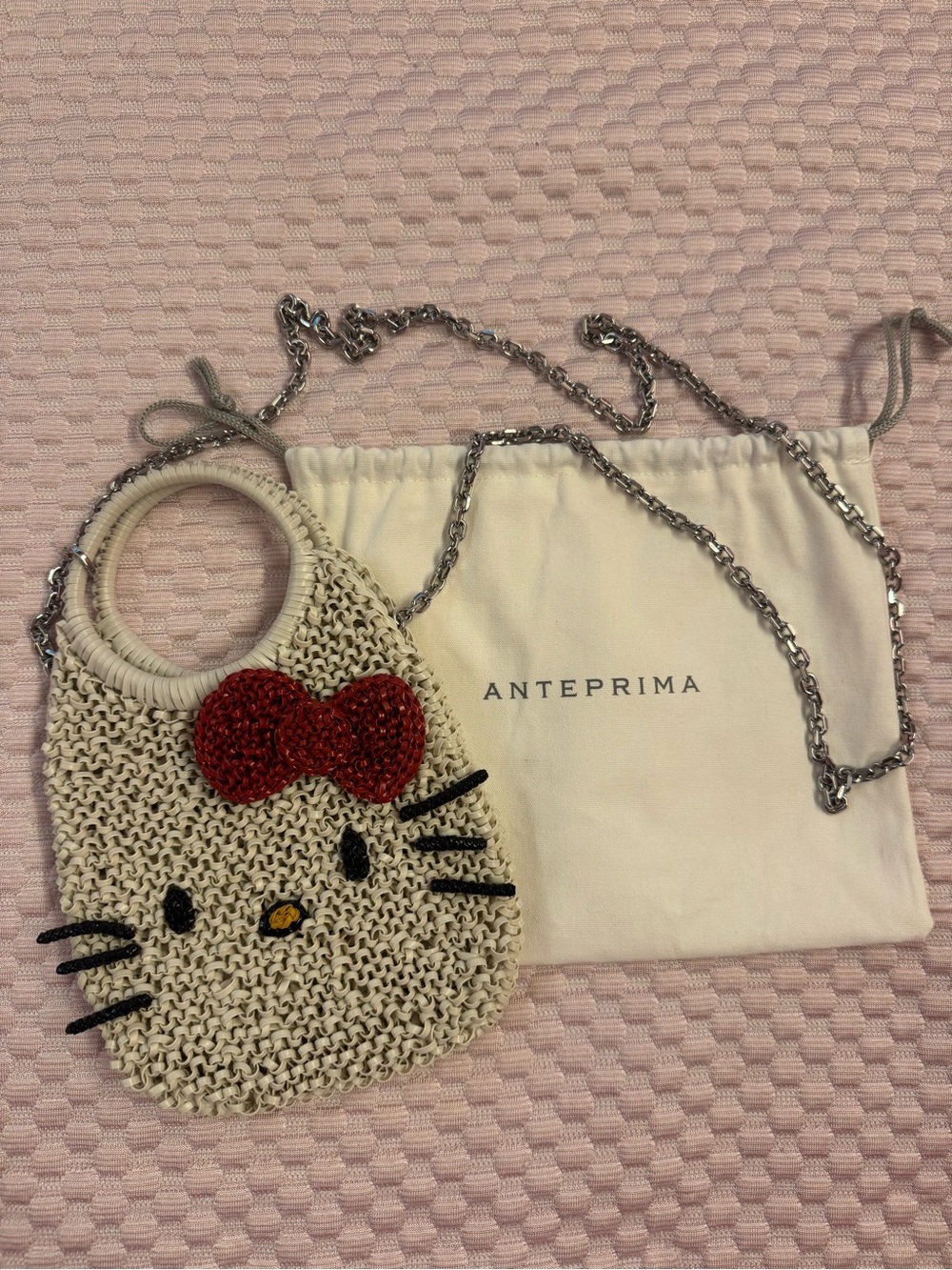 ANTEPRIMA Cream Hello Kitty-Inspired Knit Crossbody Bag with Red Bow